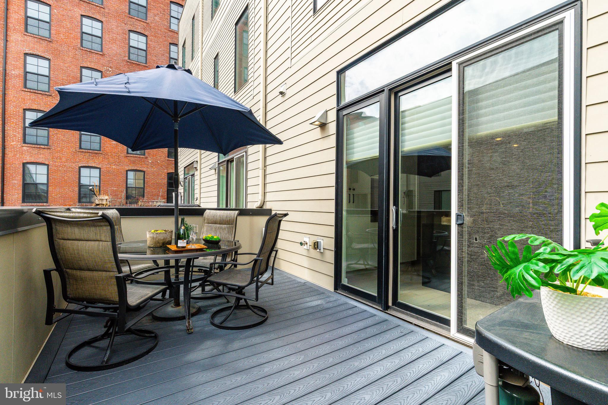 422 FAIRMOUNT AVENUE
