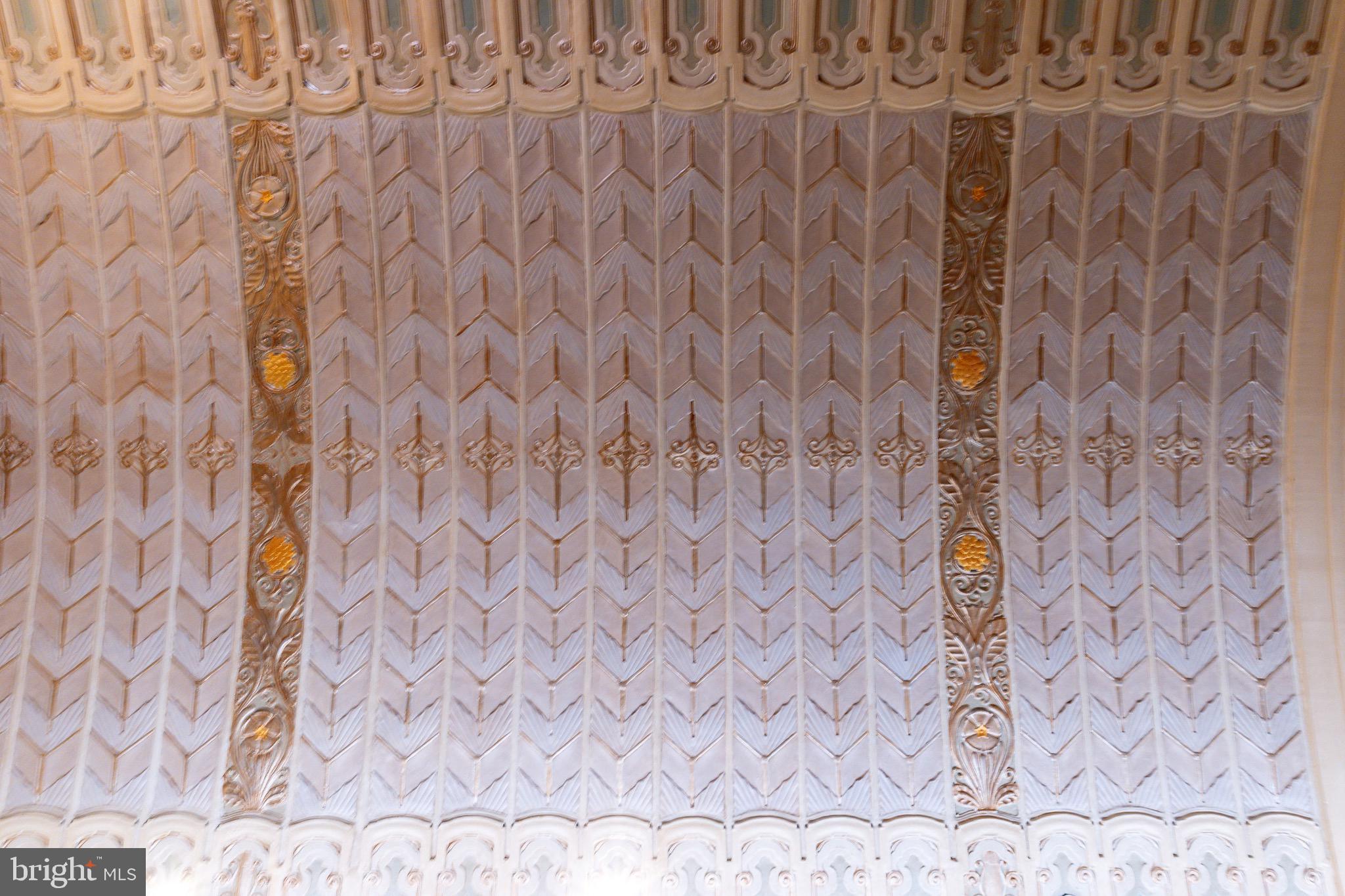 1901 WALNUT STREET 5E