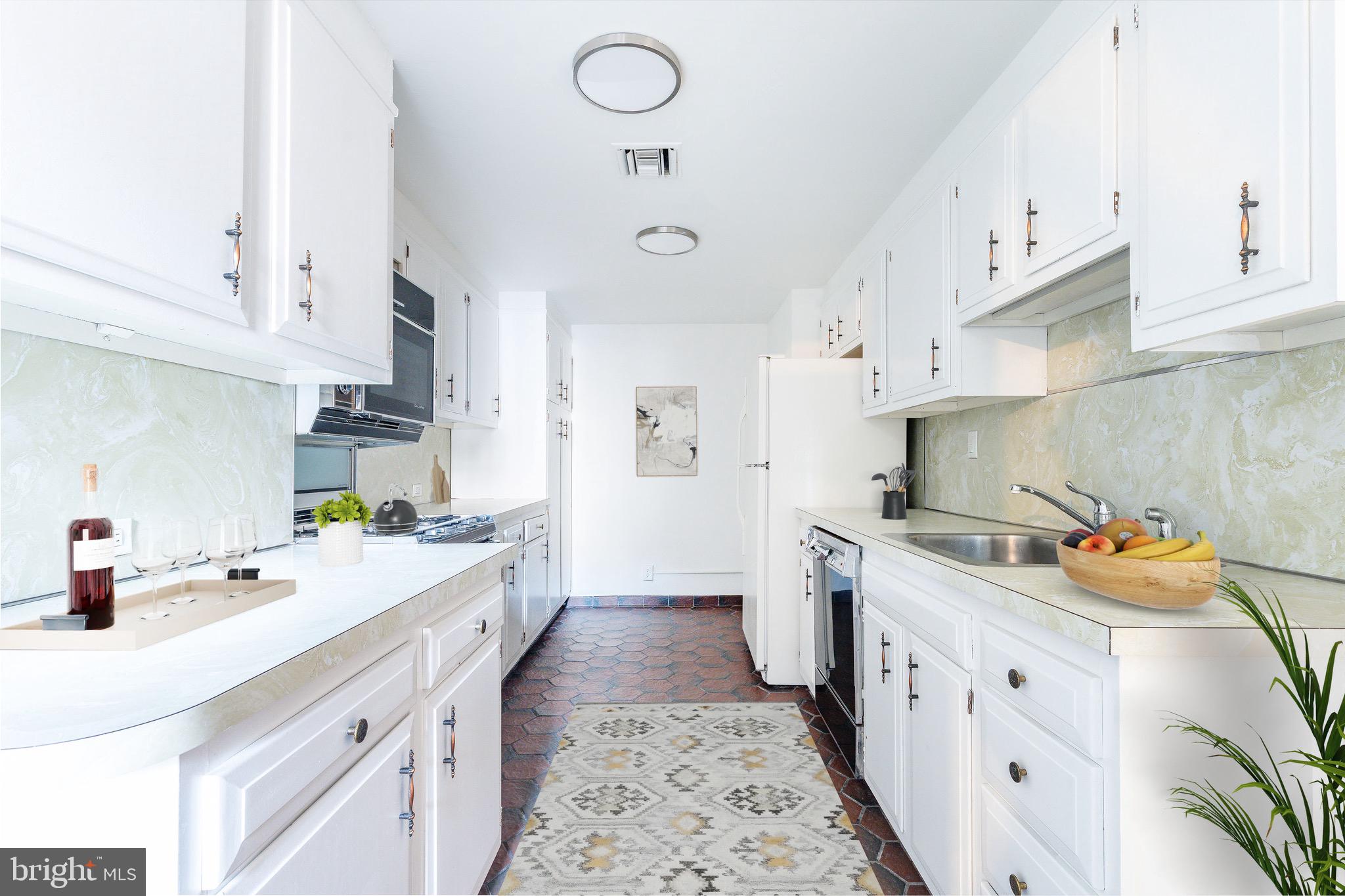 1901 WALNUT STREET 5E