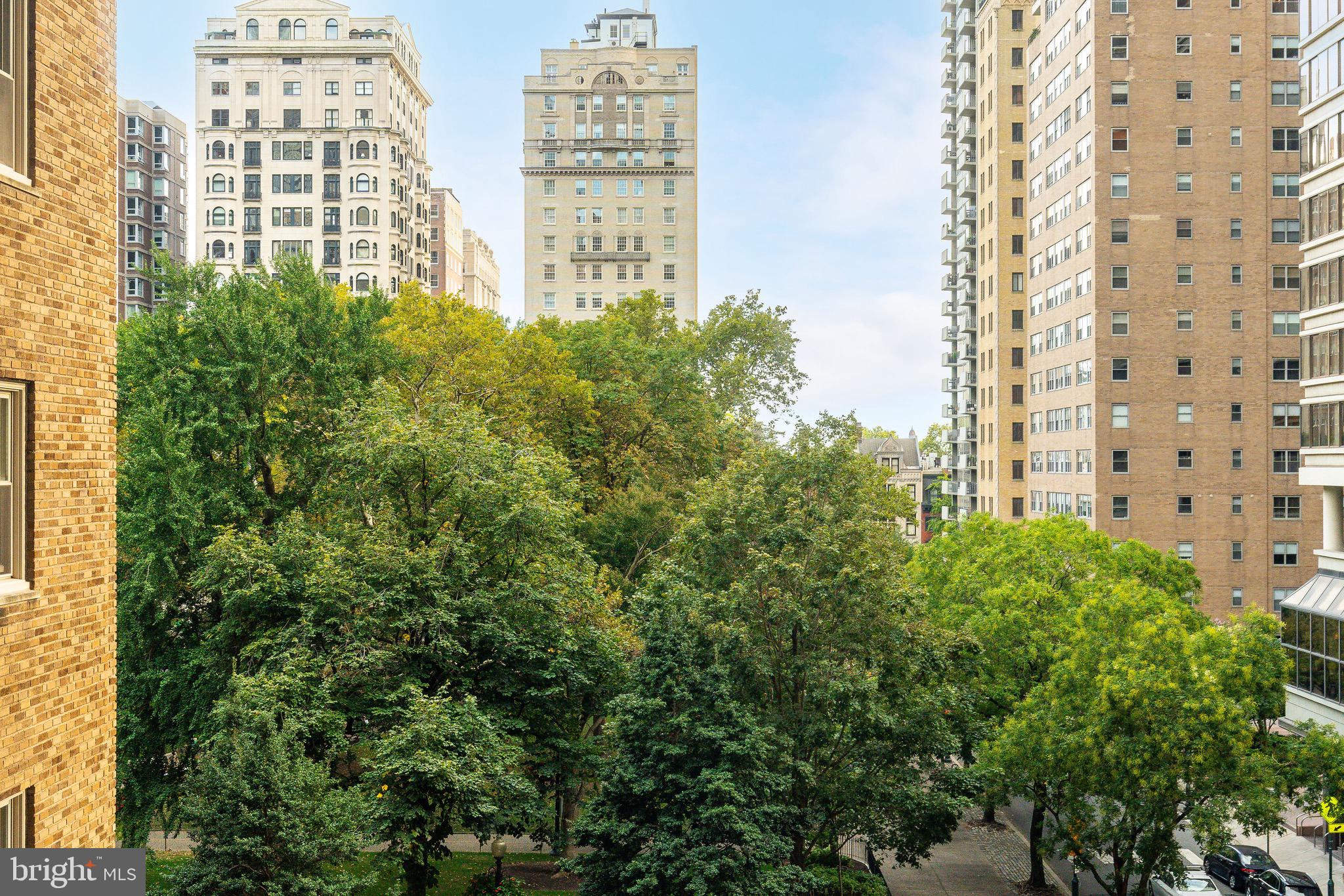 1901 WALNUT STREET 5E