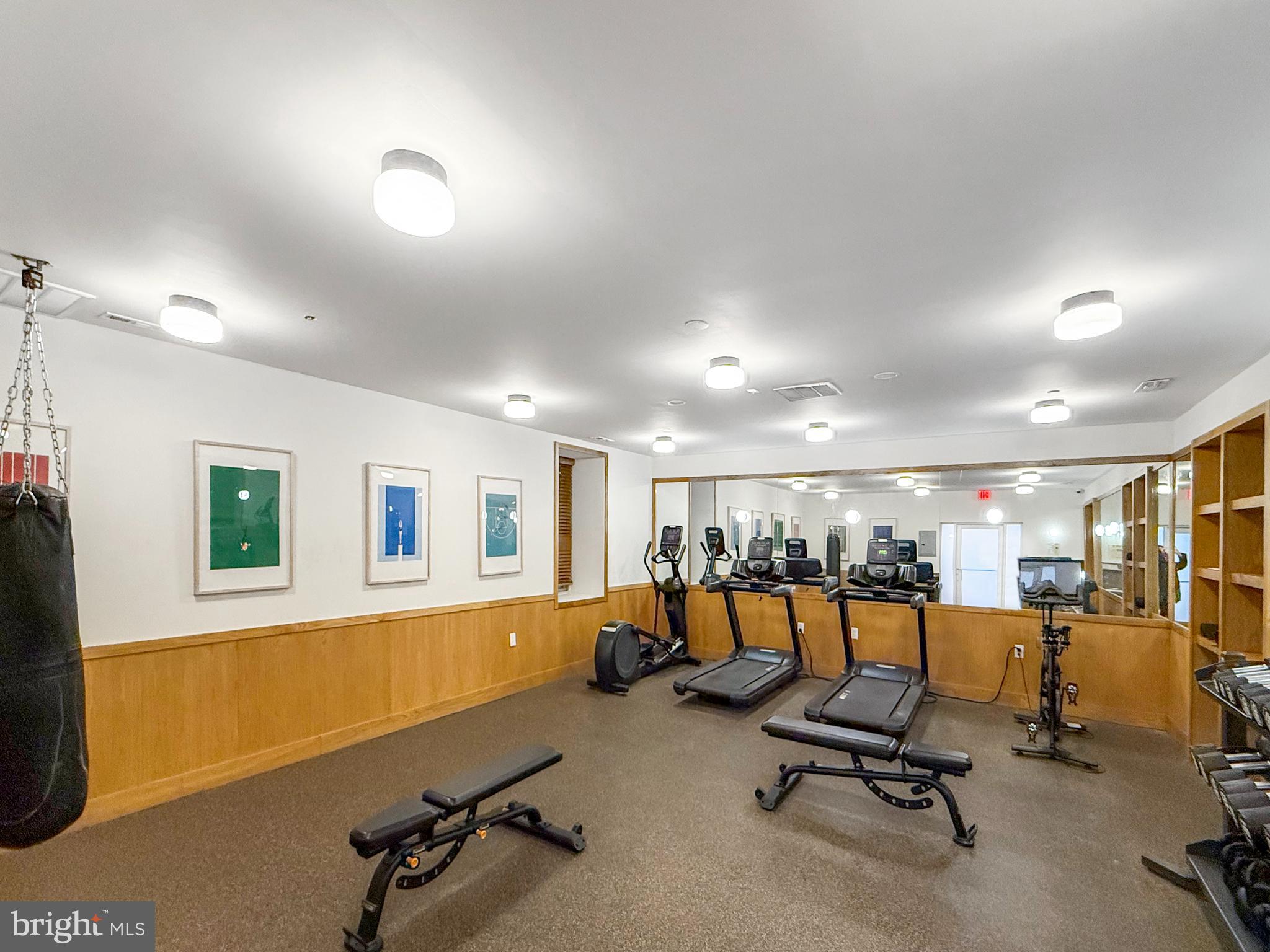 261-269 S 9TH STREET 504