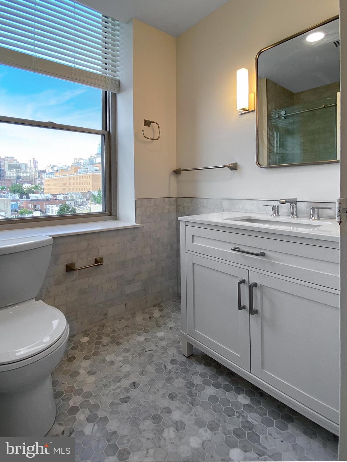 261-269 S 9TH STREET 504