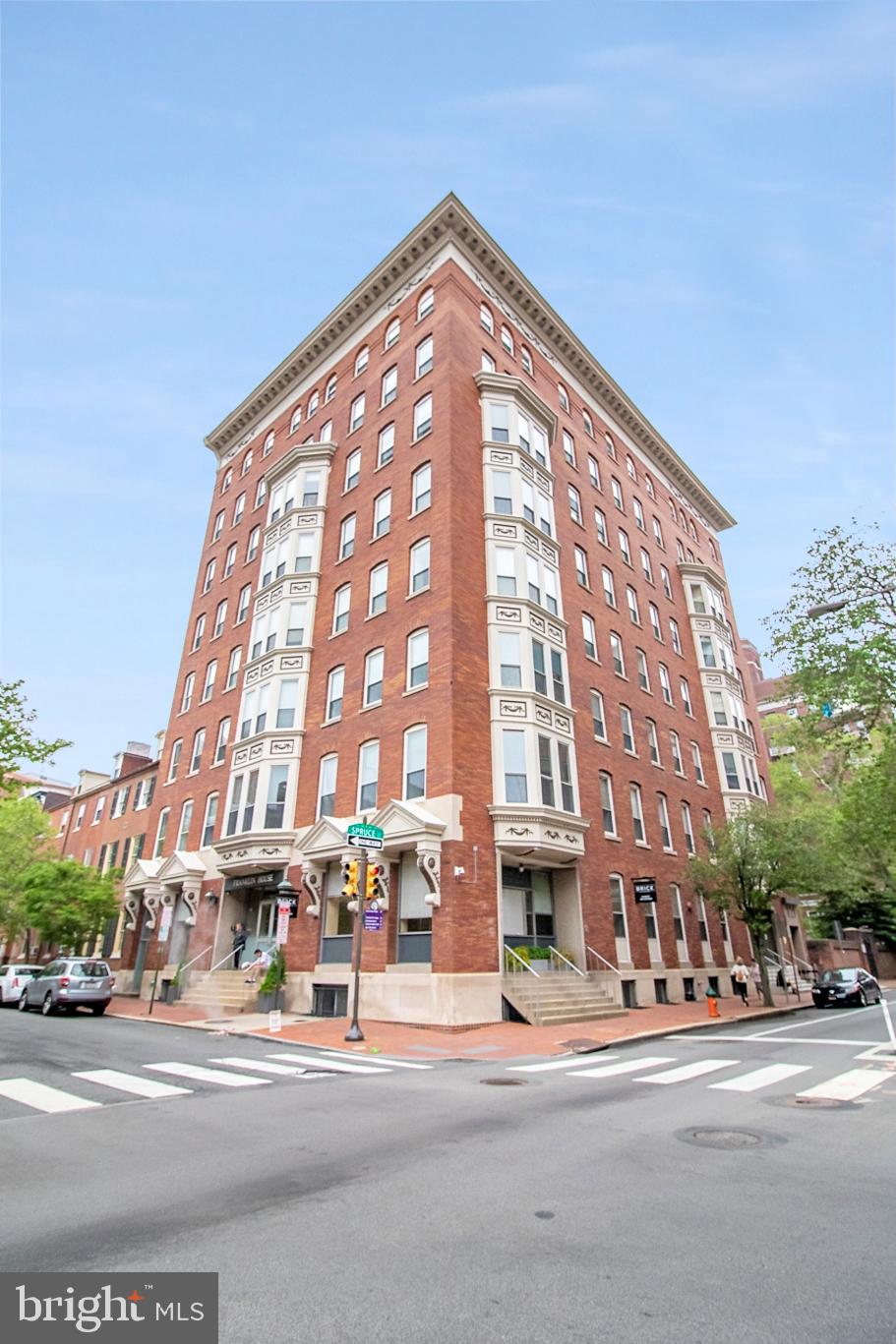 261-269 S 9TH STREET 504