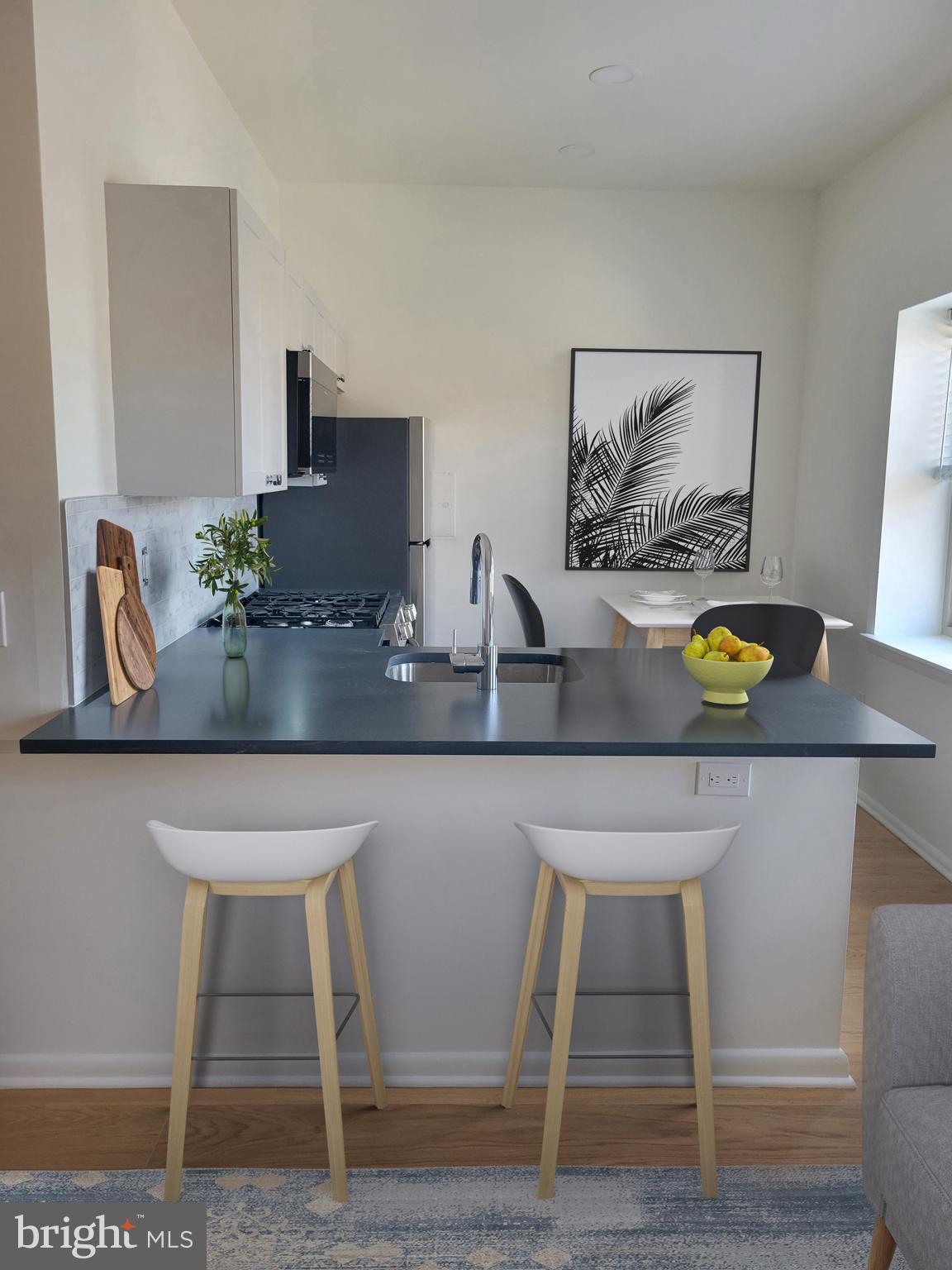 261-269 S 9TH STREET 504