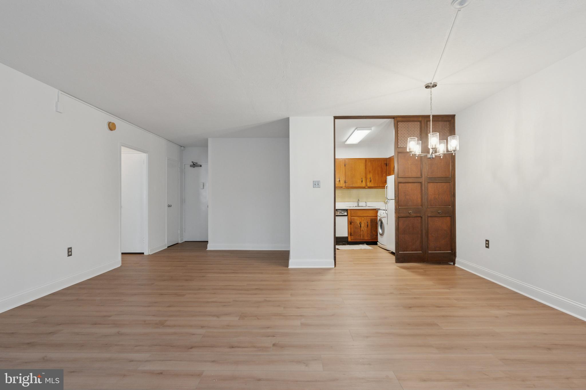 1900 JOHN F KENNEDY BOULEVARD 1920