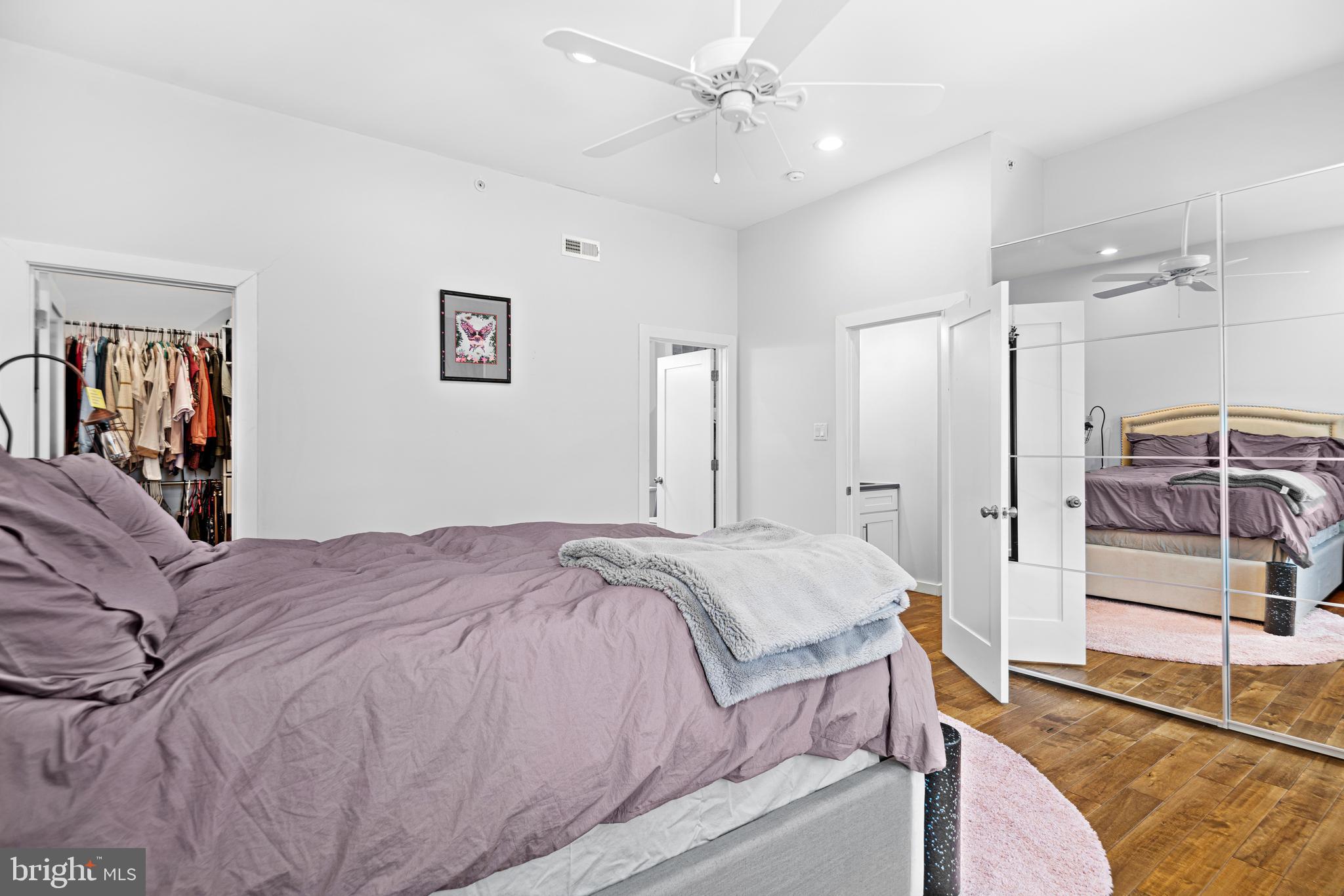 1227 N FRANKLIN STREET 1