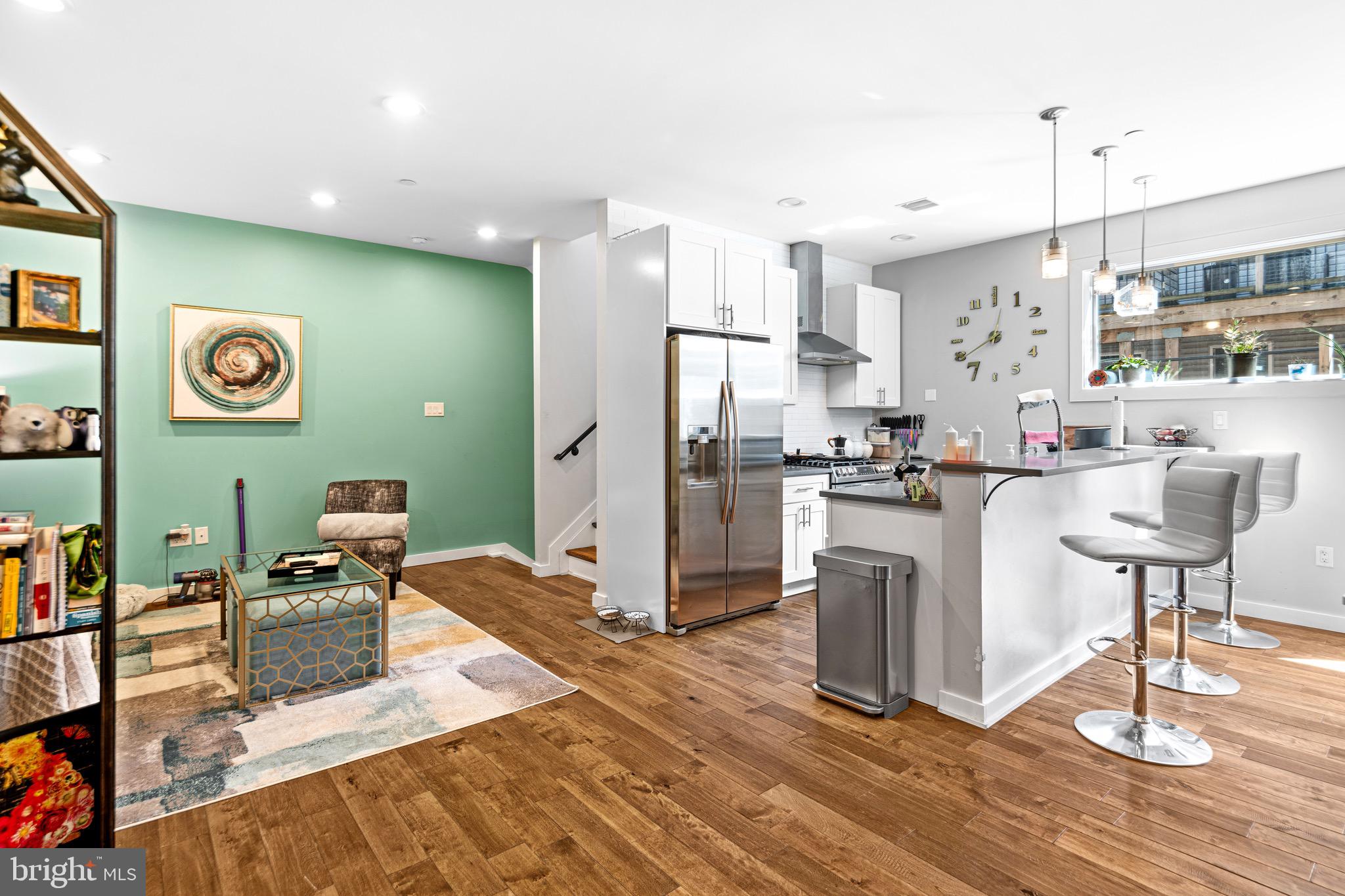 1227 N FRANKLIN STREET 1