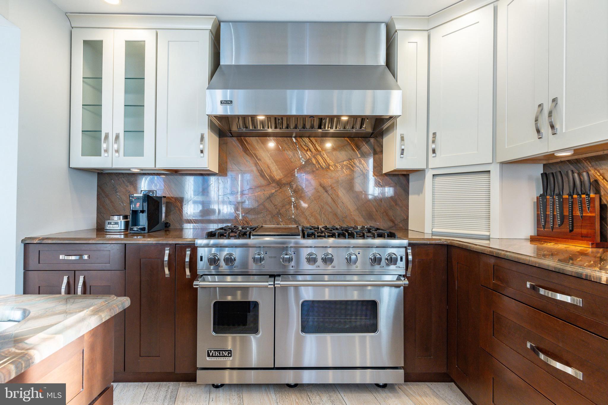 939 NEW MARKET STREET