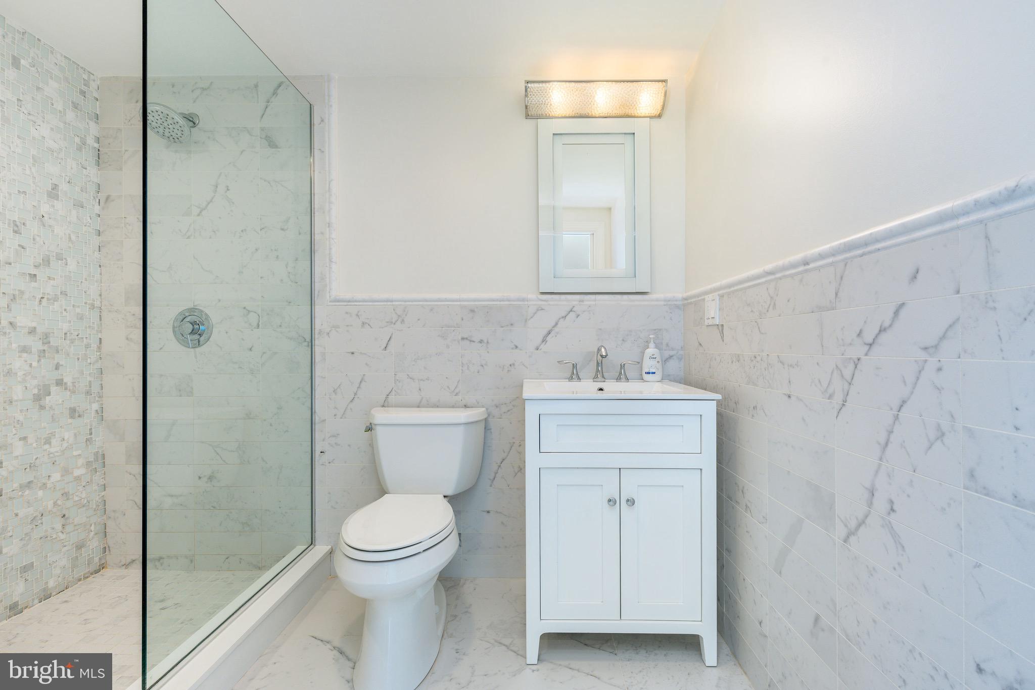 939 NEW MARKET STREET