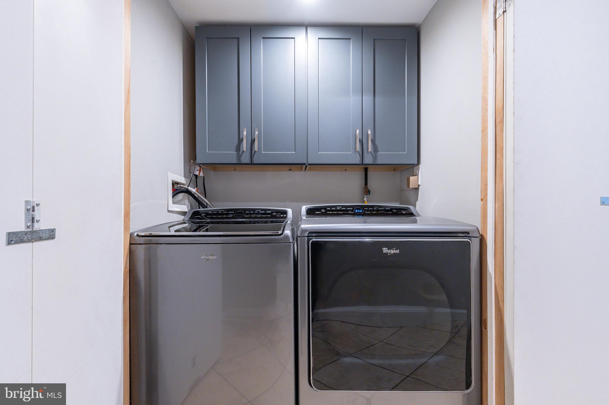 939 NEW MARKET STREET