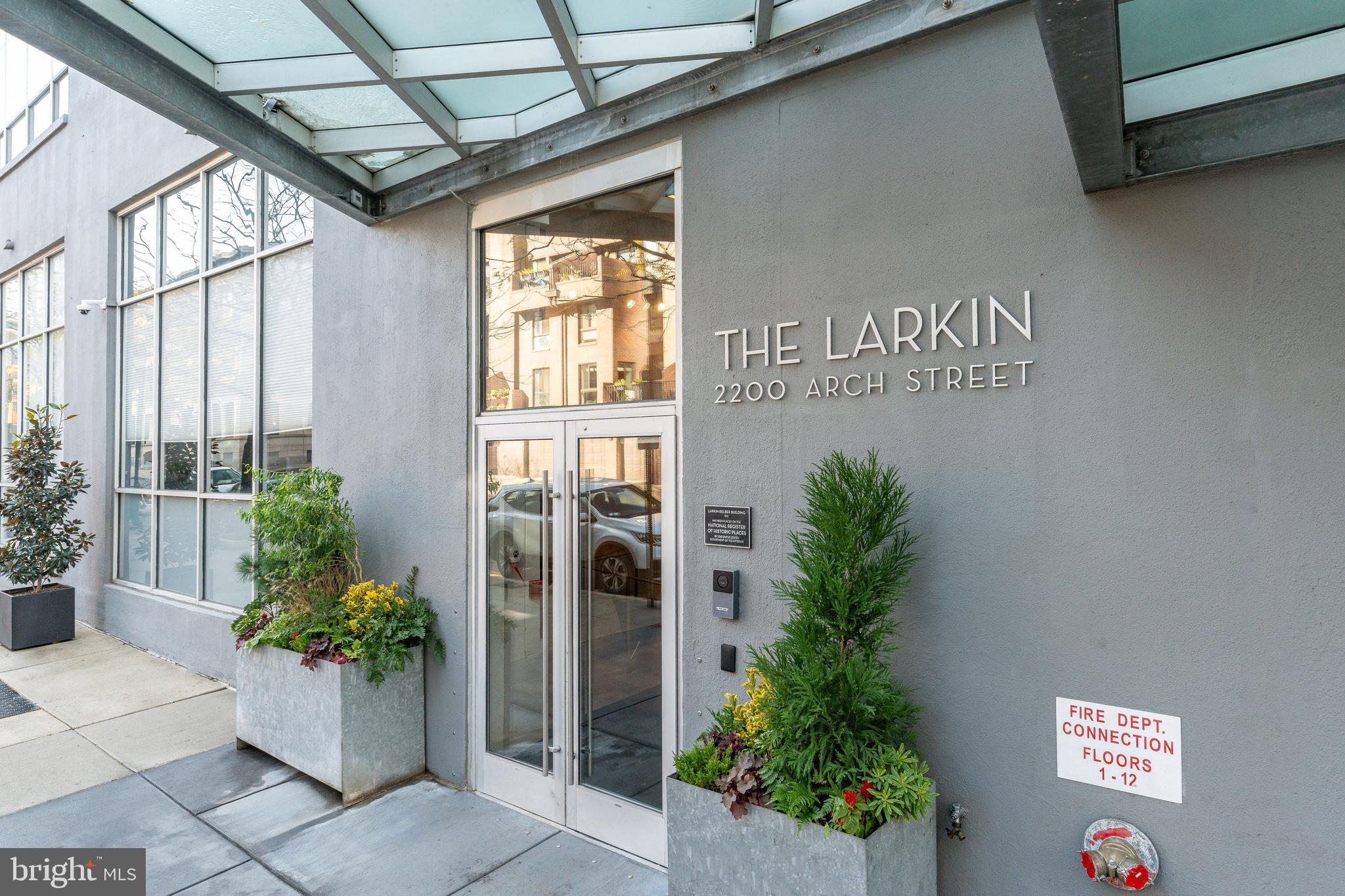 2200 ARCH STREET 28 503