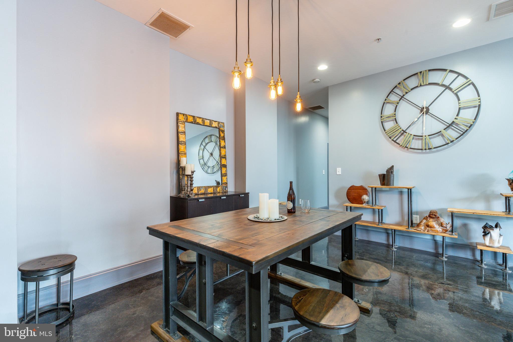 1910 SPRING GARDEN STREET 1