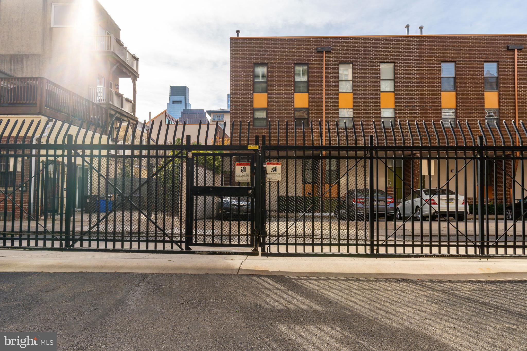 1910 SPRING GARDEN STREET 1