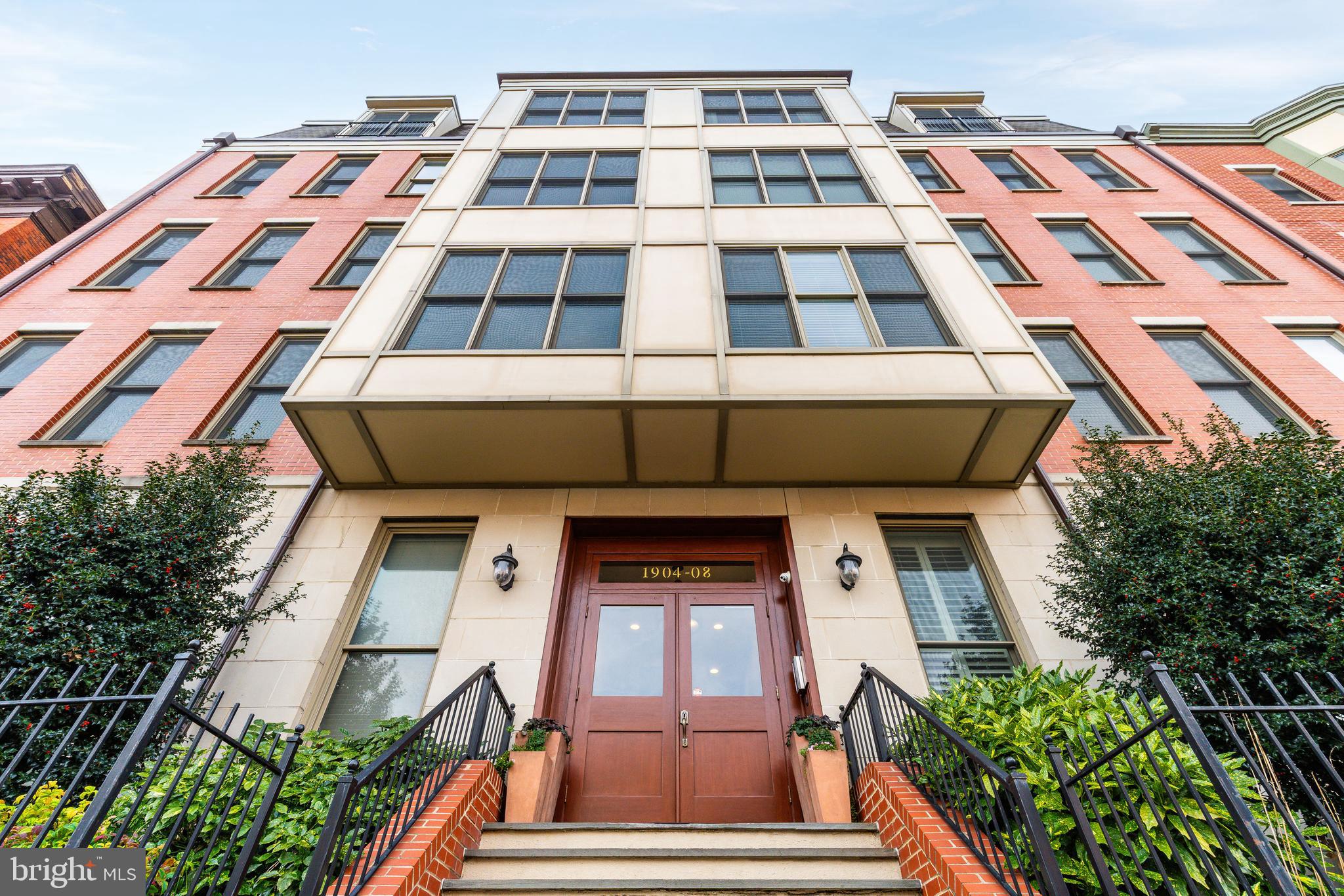 1910 SPRING GARDEN STREET 1