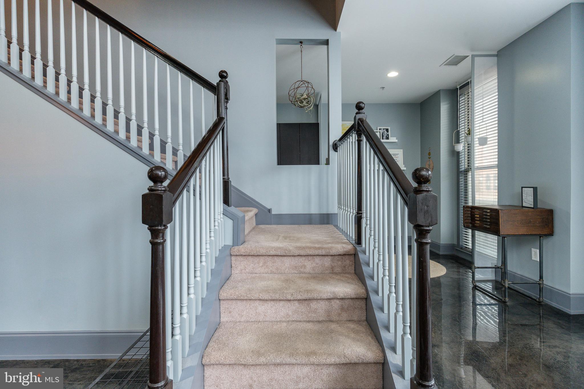 1910 SPRING GARDEN STREET 1