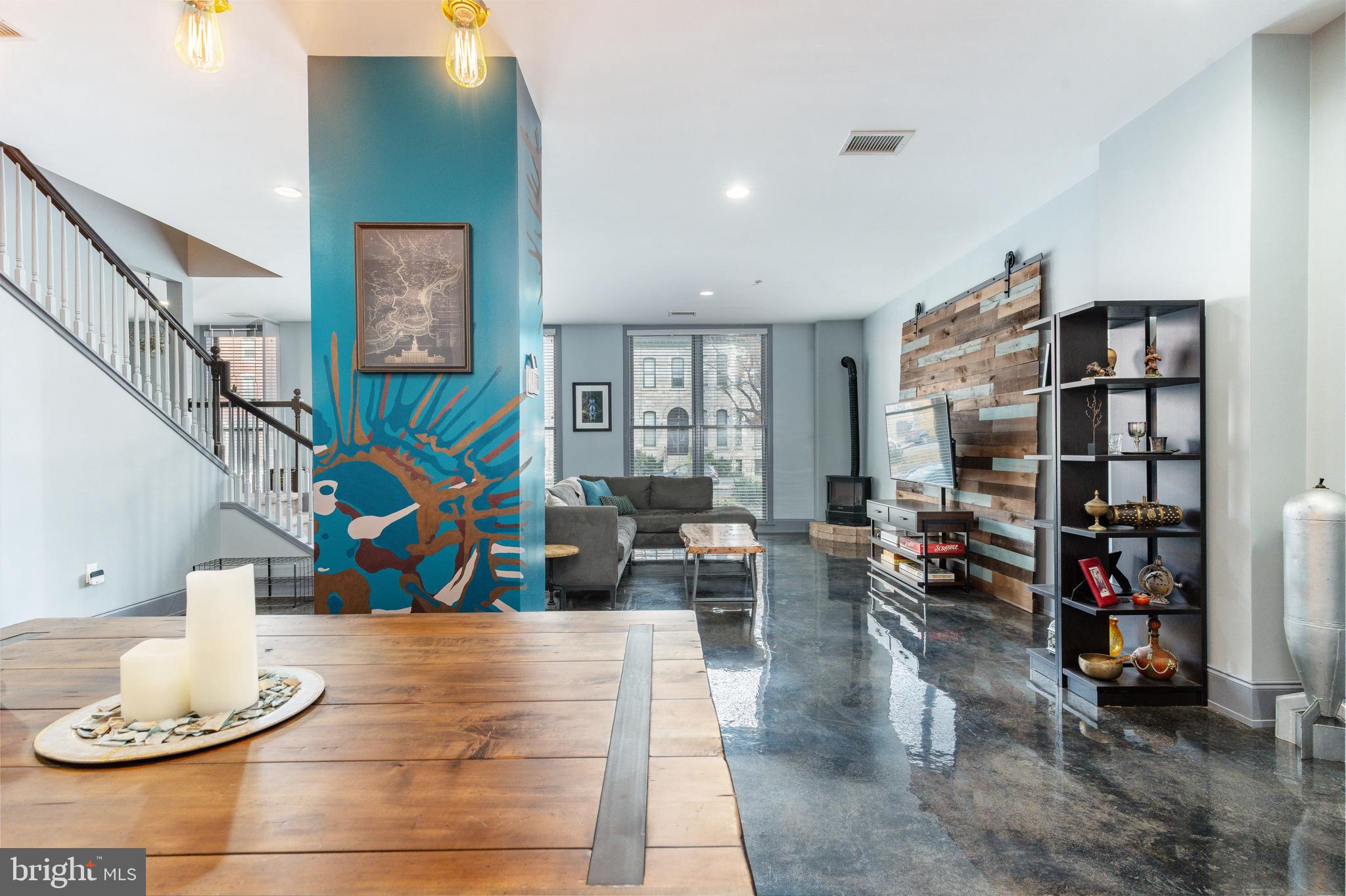 1910 SPRING GARDEN STREET 1