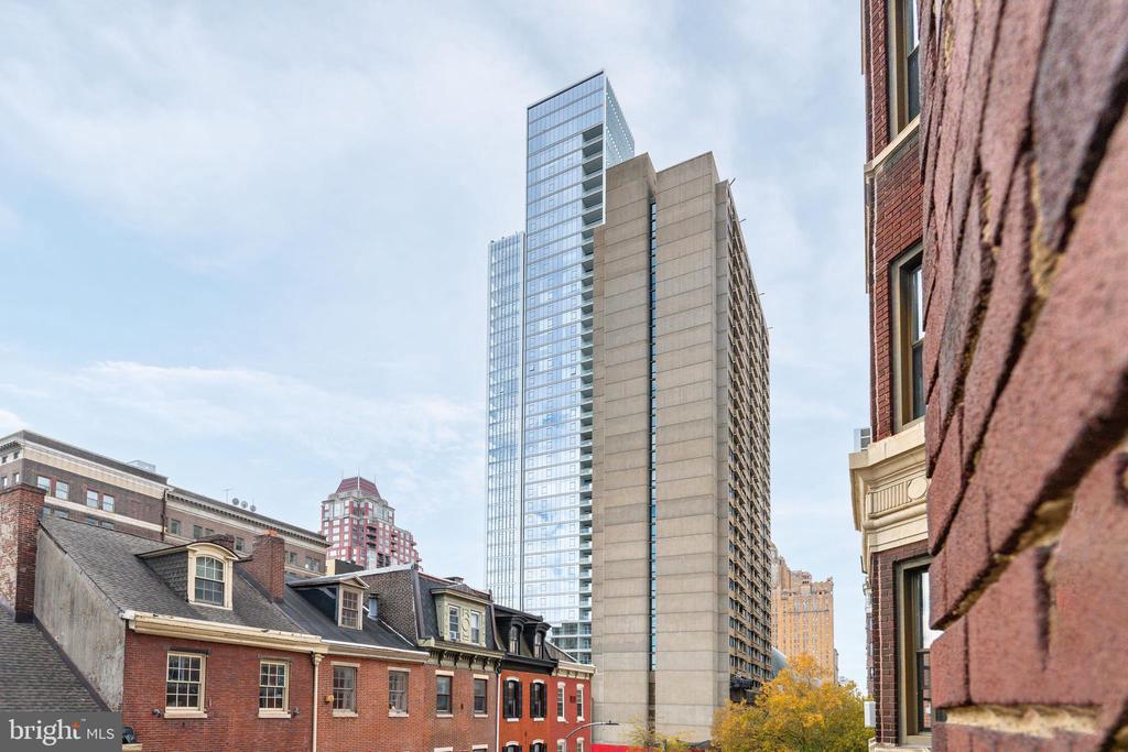 250 S 13TH STREET 3E