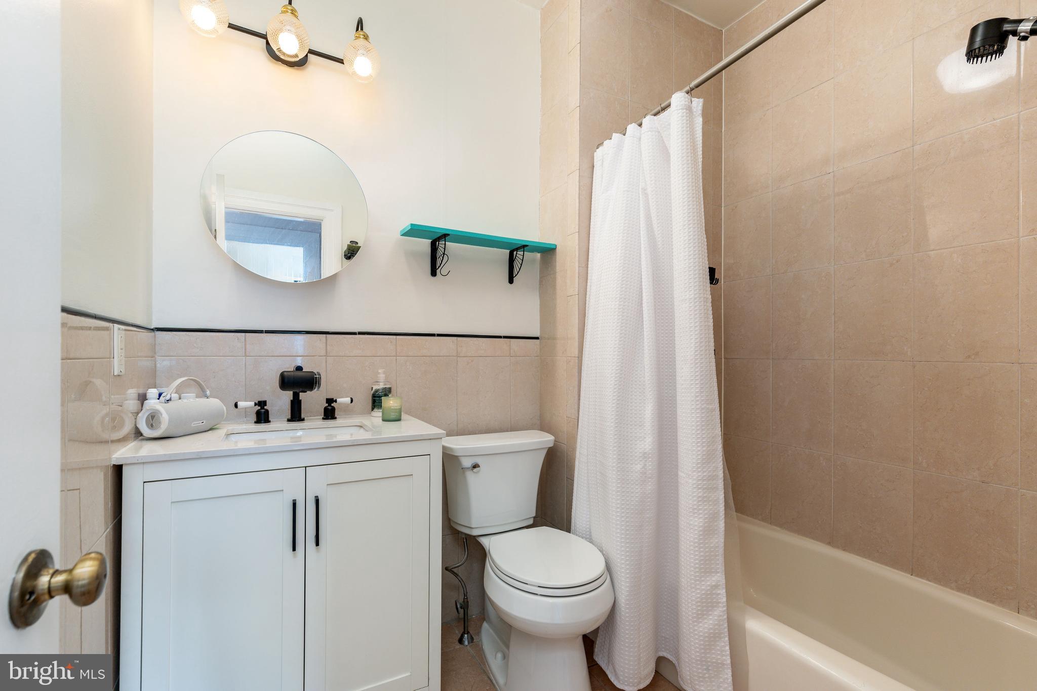 250 S 13TH STREET 3E