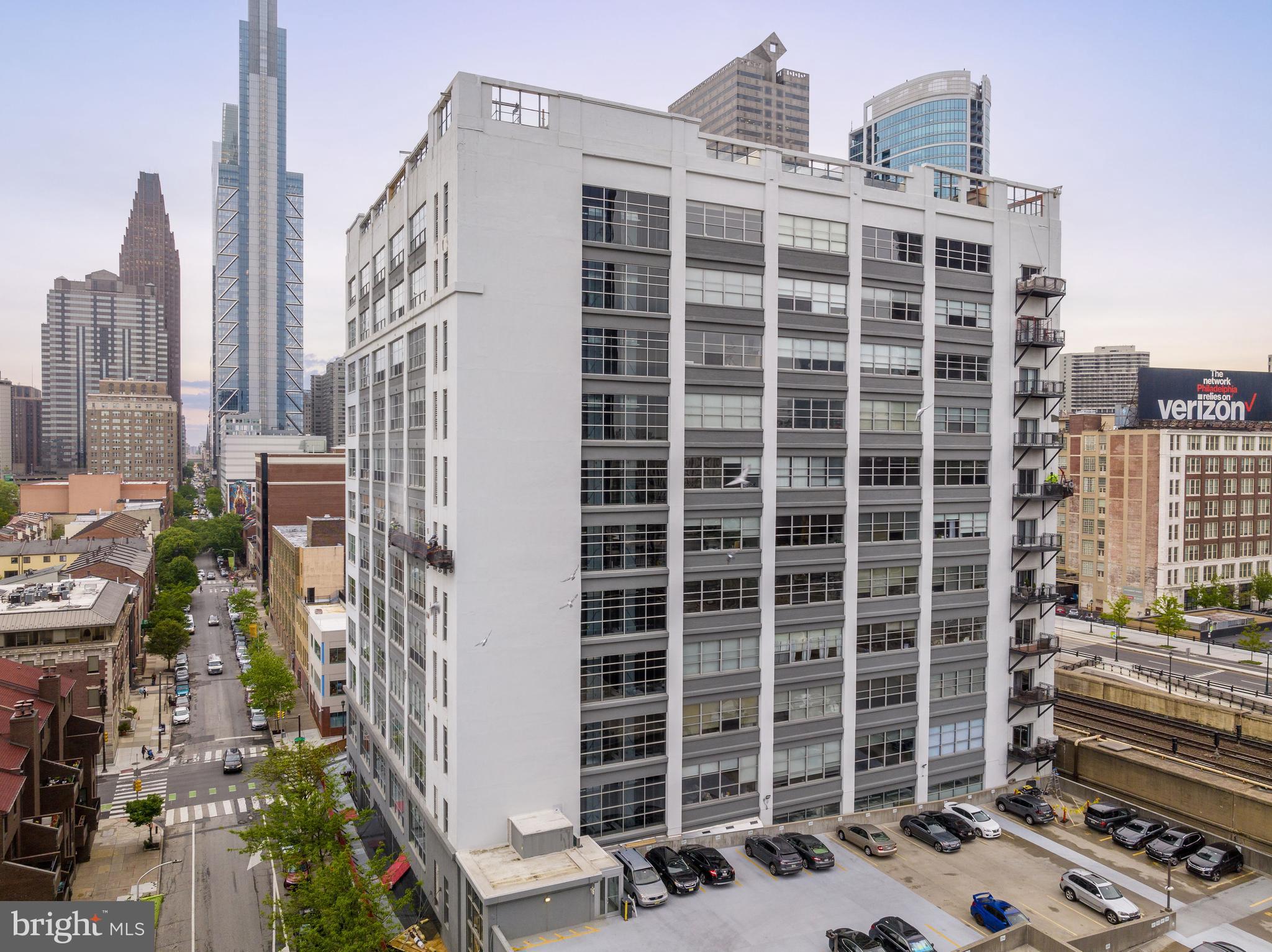 2200 ARCH STREET 28 503