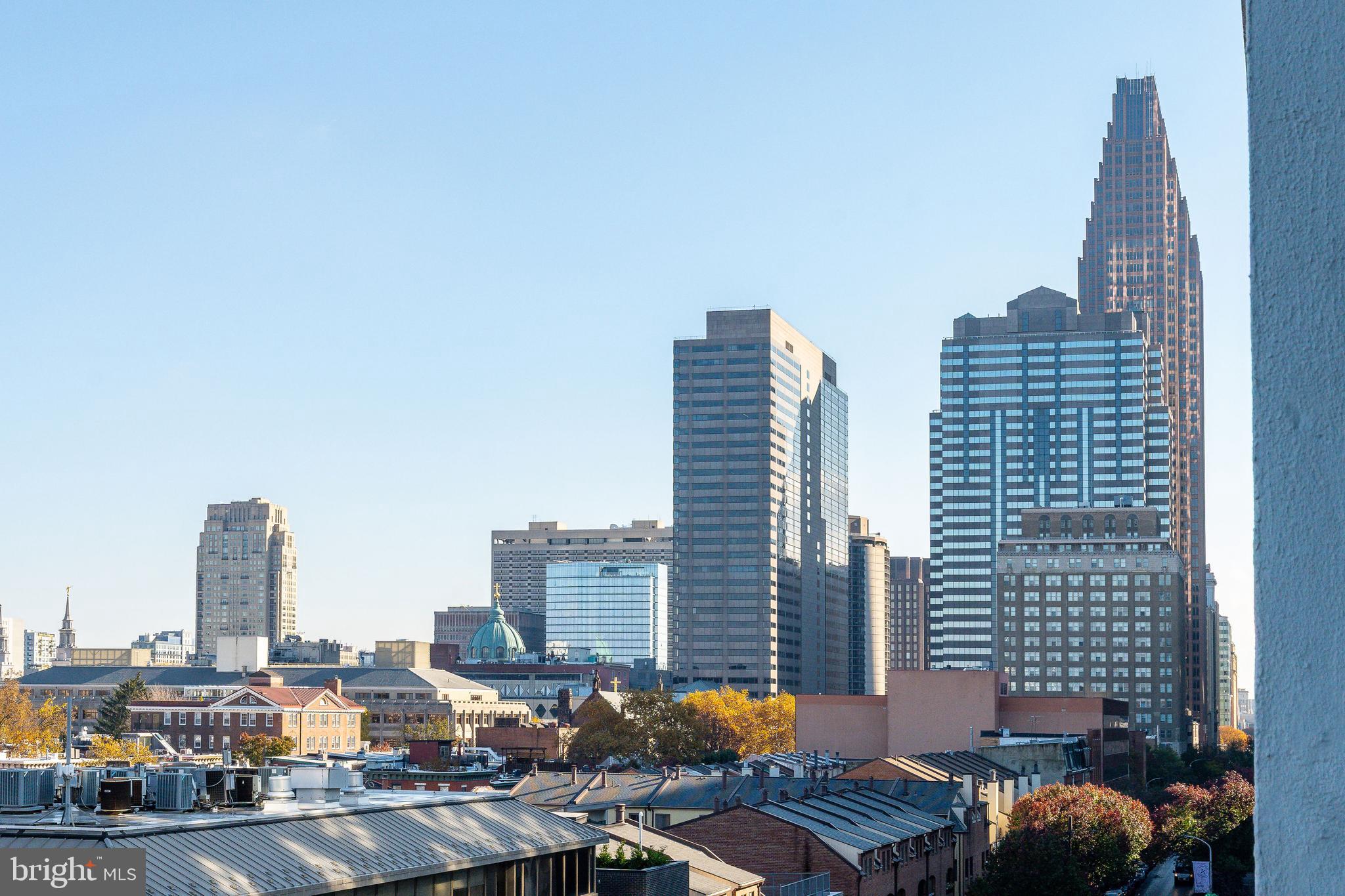 2200 ARCH STREET 28 503