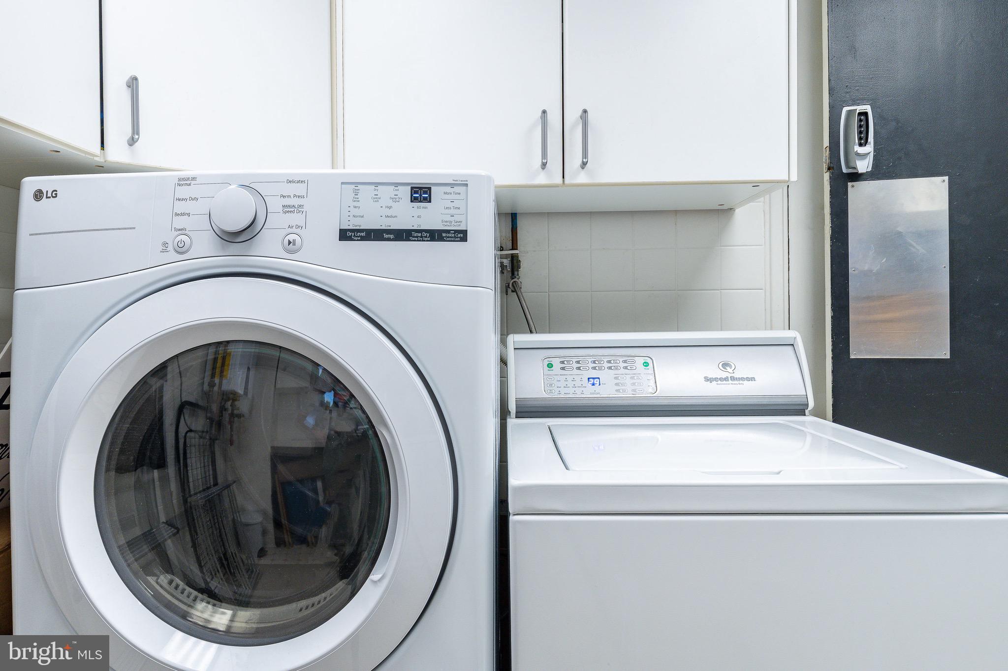 1737 CHESTNUT STREET 39 600