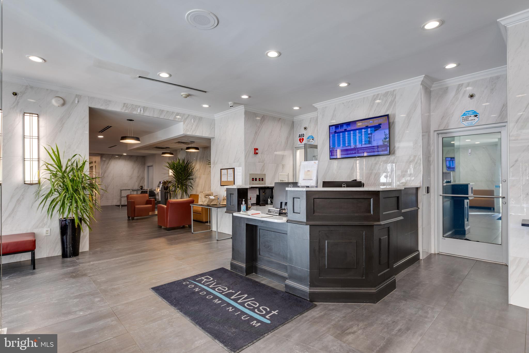 2101 CHESTNUT STREET 17 705