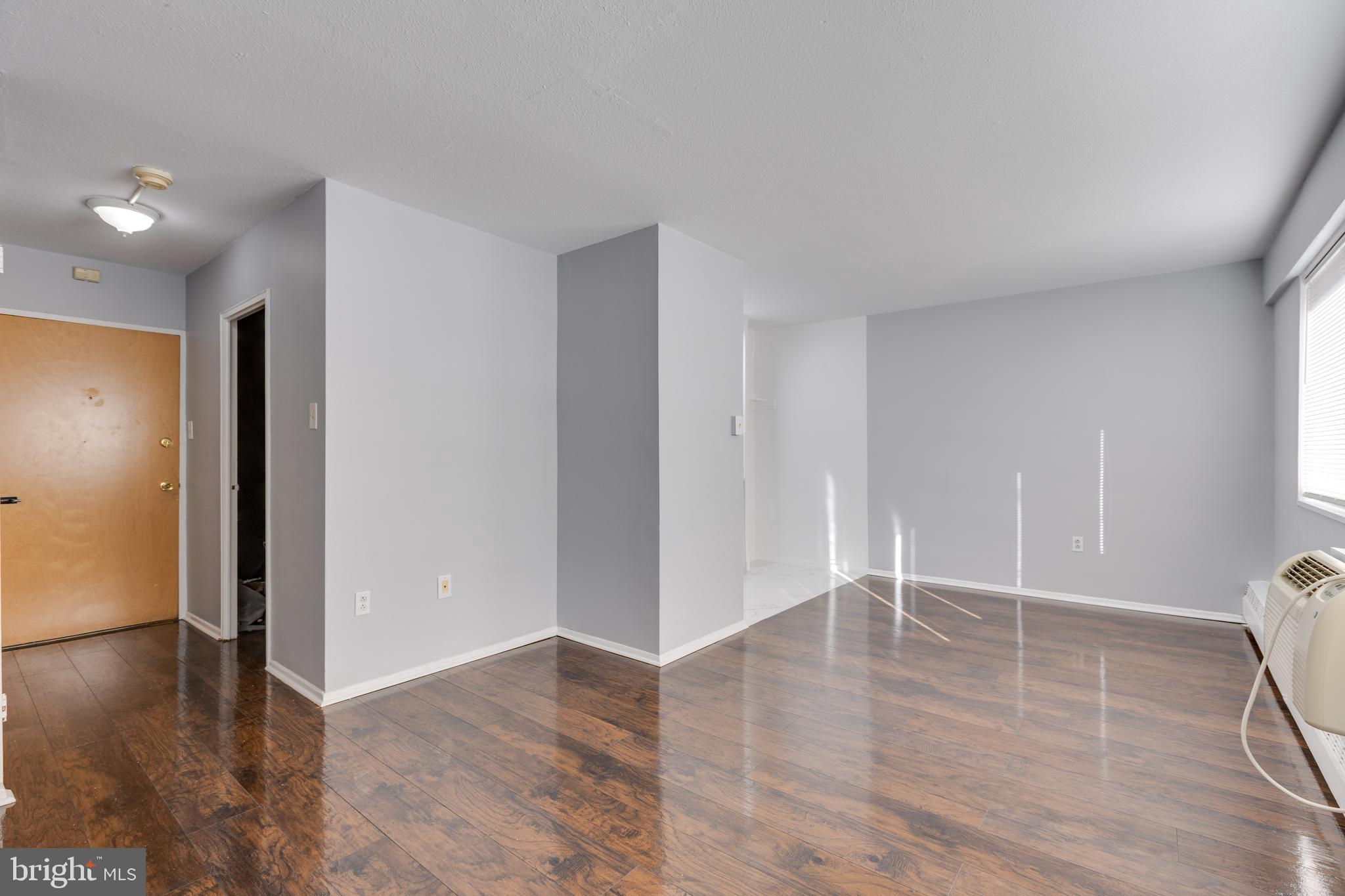 2101 CHESTNUT STREET 17 705