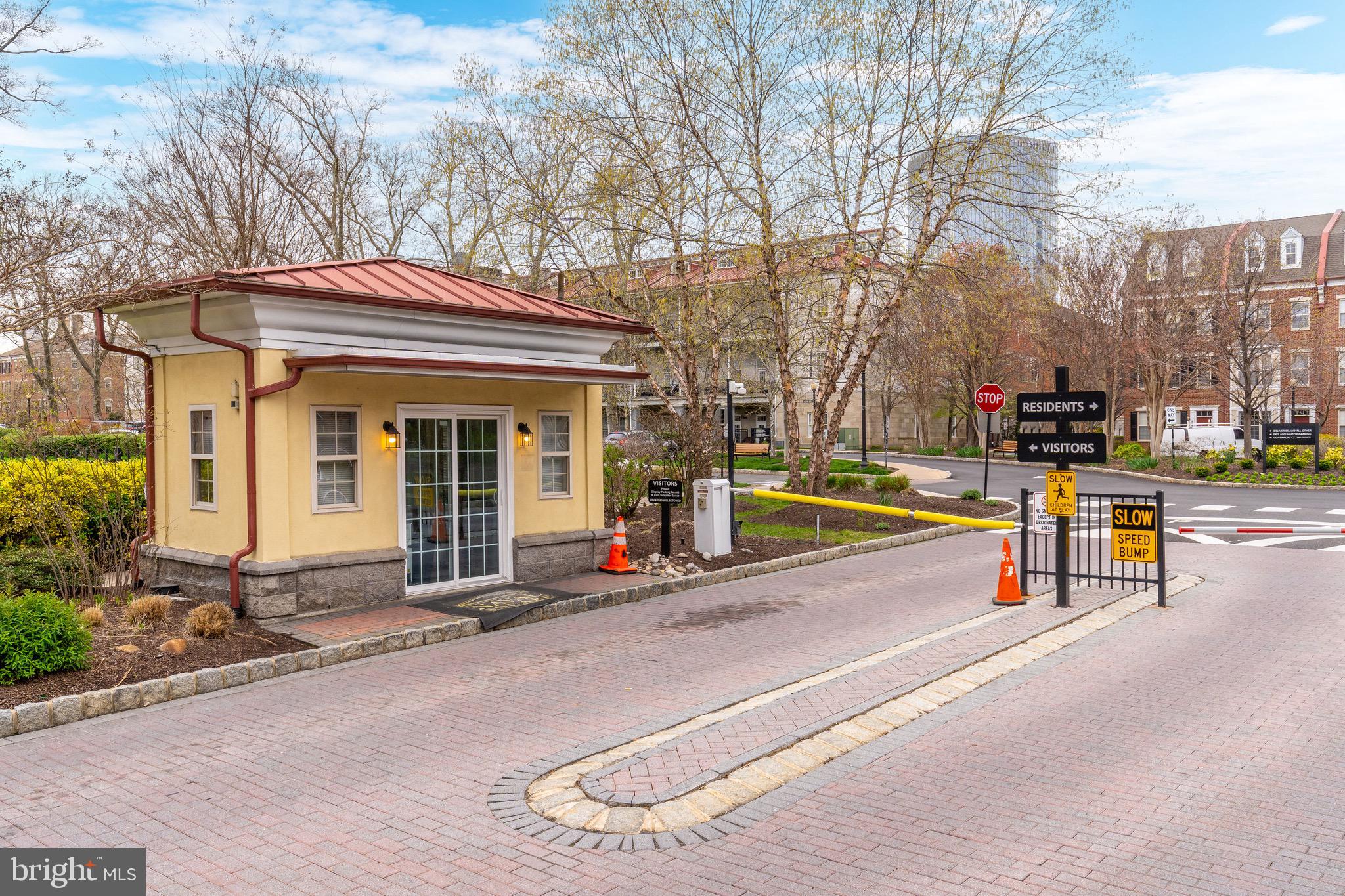 500 ADMIRALS WAY 214