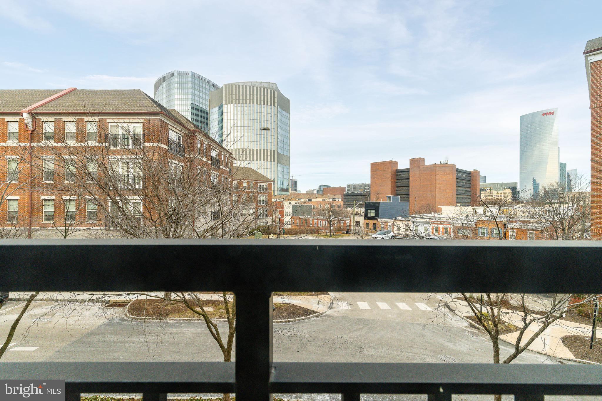 500 ADMIRALS WAY 214