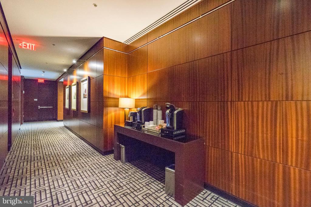 1414 S PENN SQUARE 25G