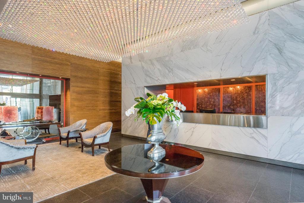 1414 S PENN SQUARE 25G