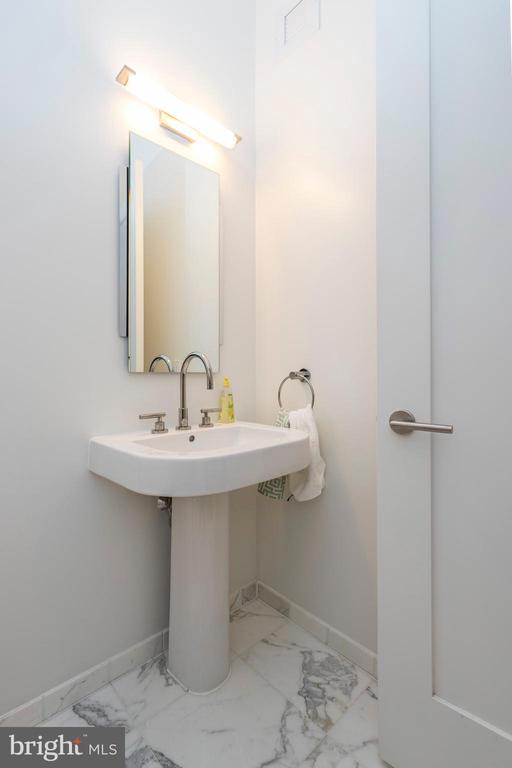 1414 S PENN SQUARE 25G