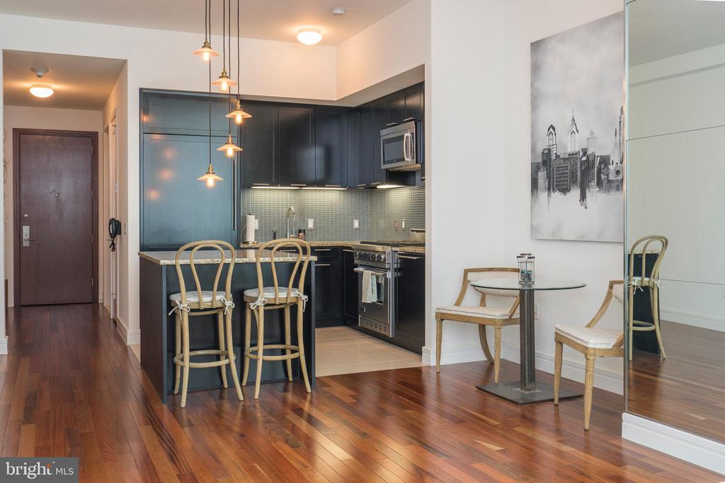1414 S PENN SQUARE 25G