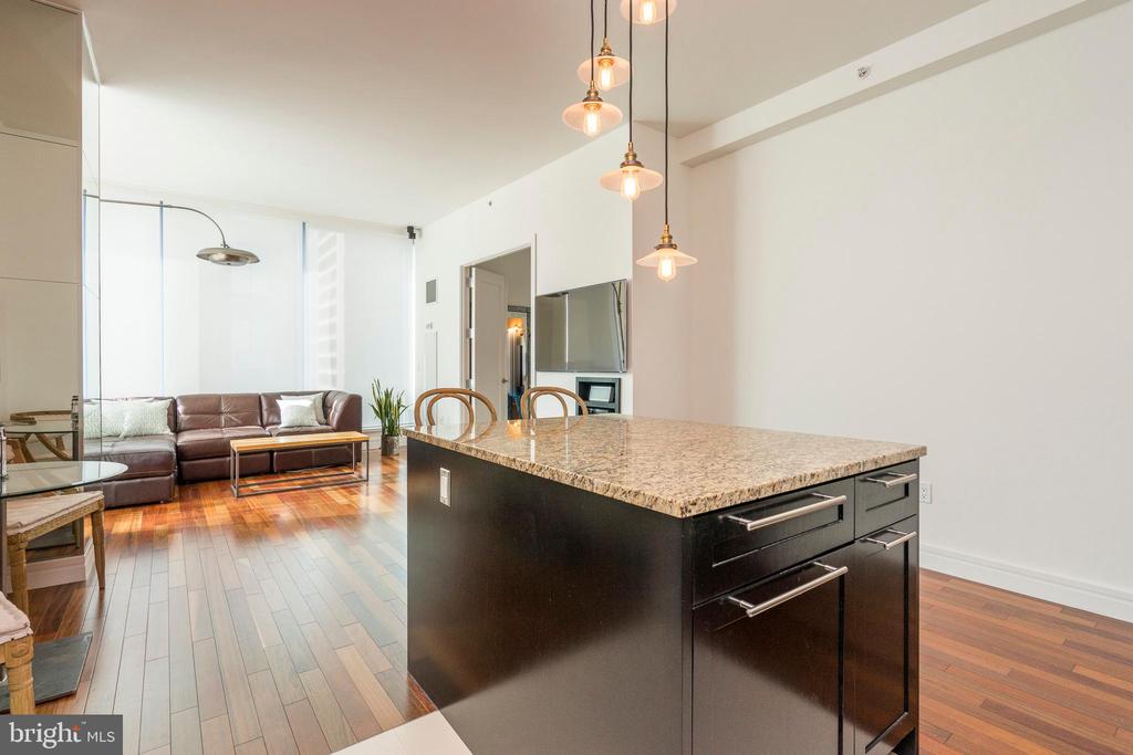 1414 S PENN SQUARE 25G