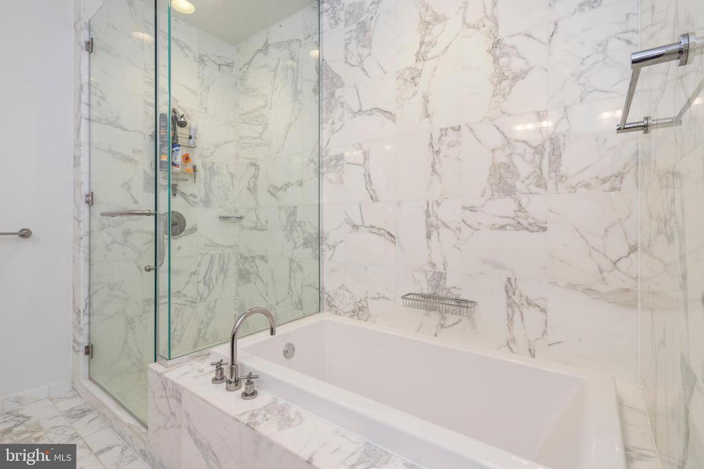1414 S PENN SQUARE 25G