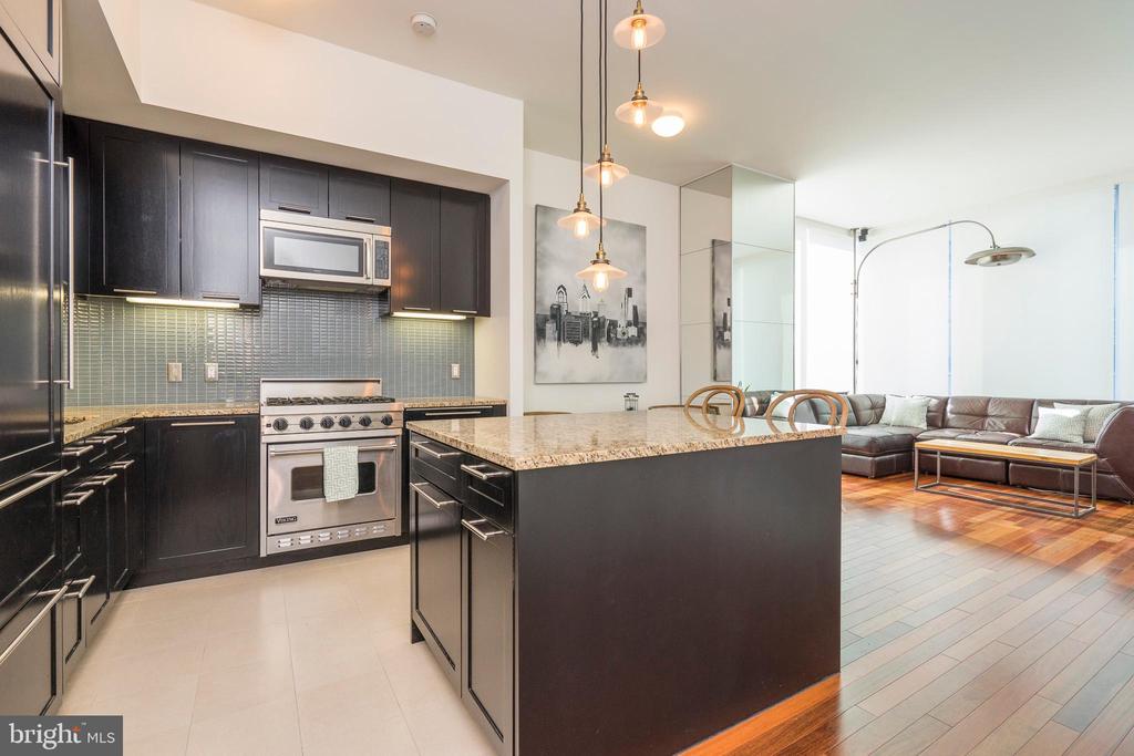 1414 S PENN SQUARE 25G