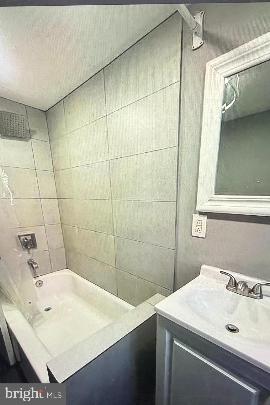 119 W SUSQUEHANNA AVENUE