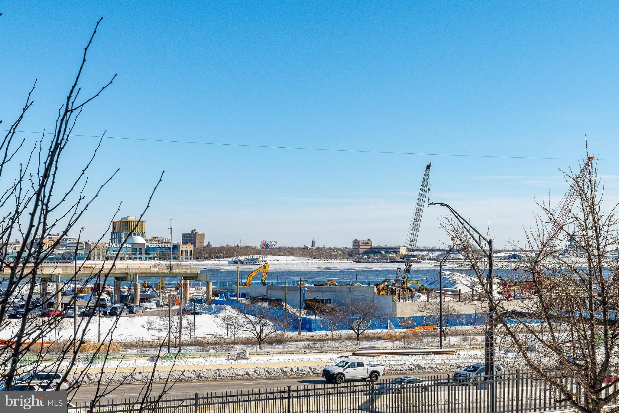 22 S FRONT STREET 207