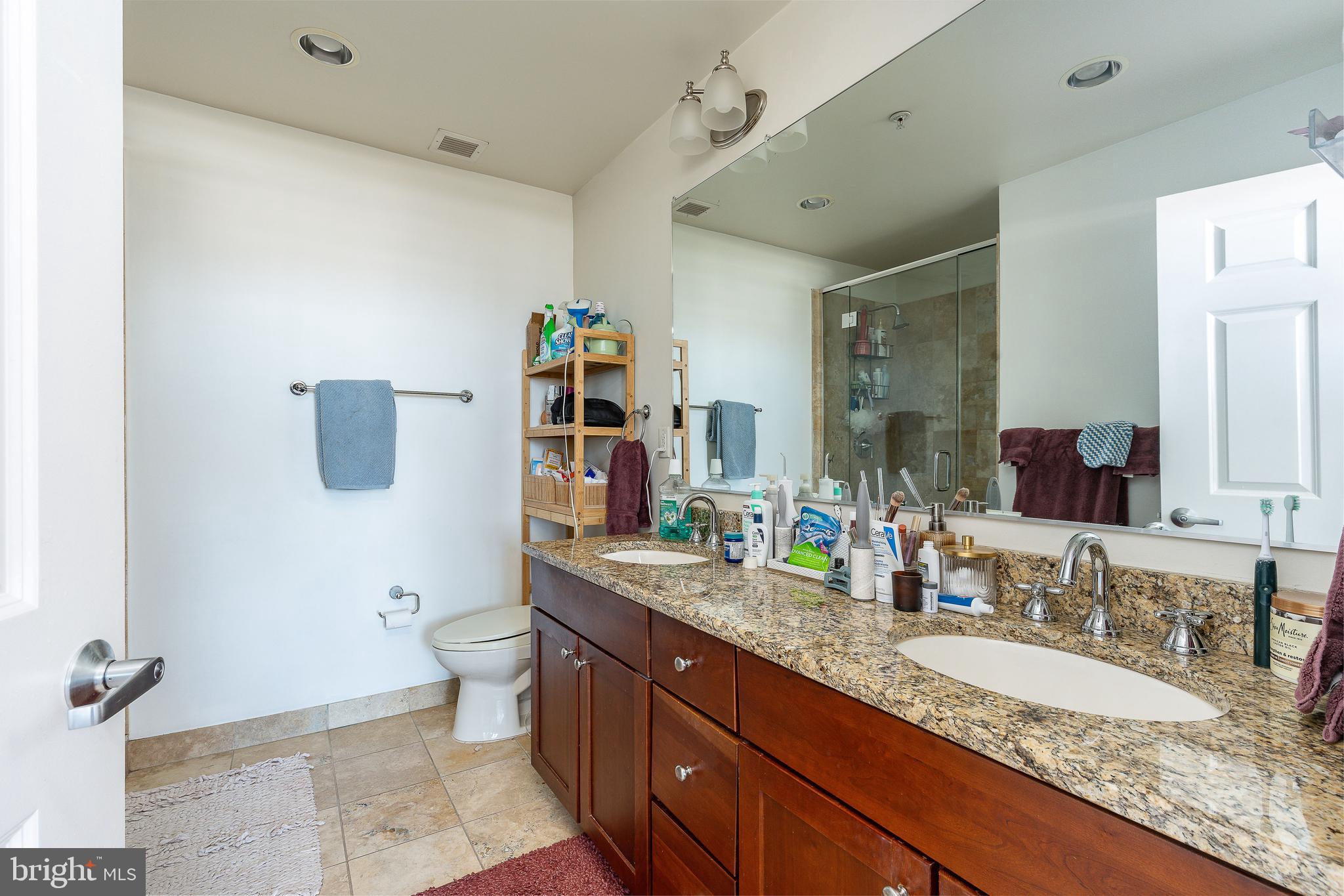 22 S FRONT STREET 207