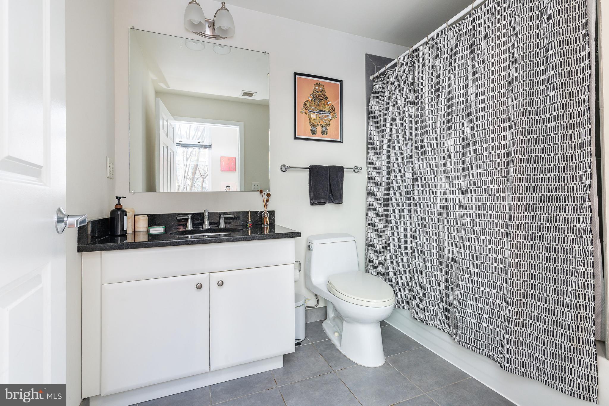 22 S FRONT STREET 207