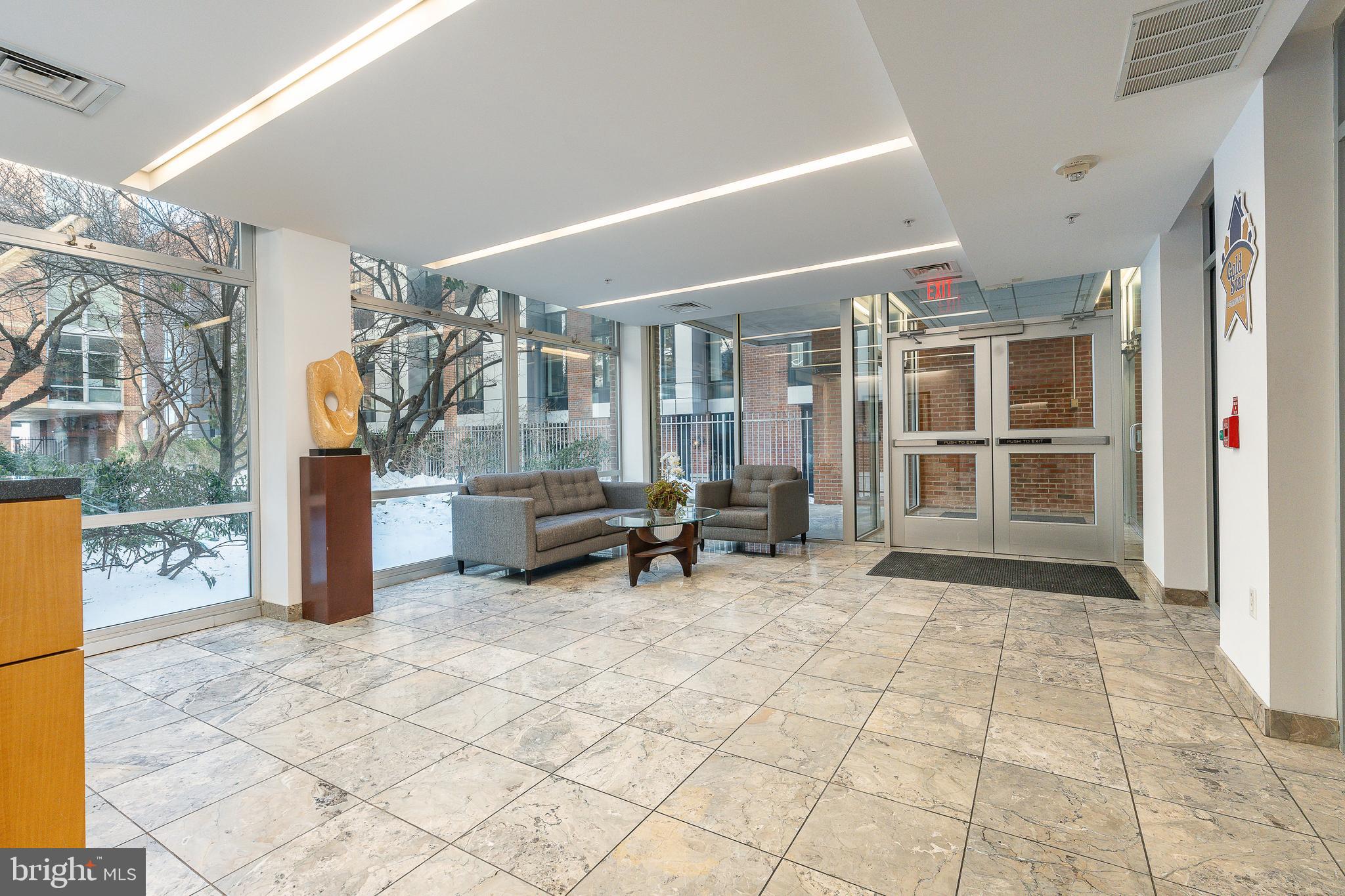 22 S FRONT STREET 207