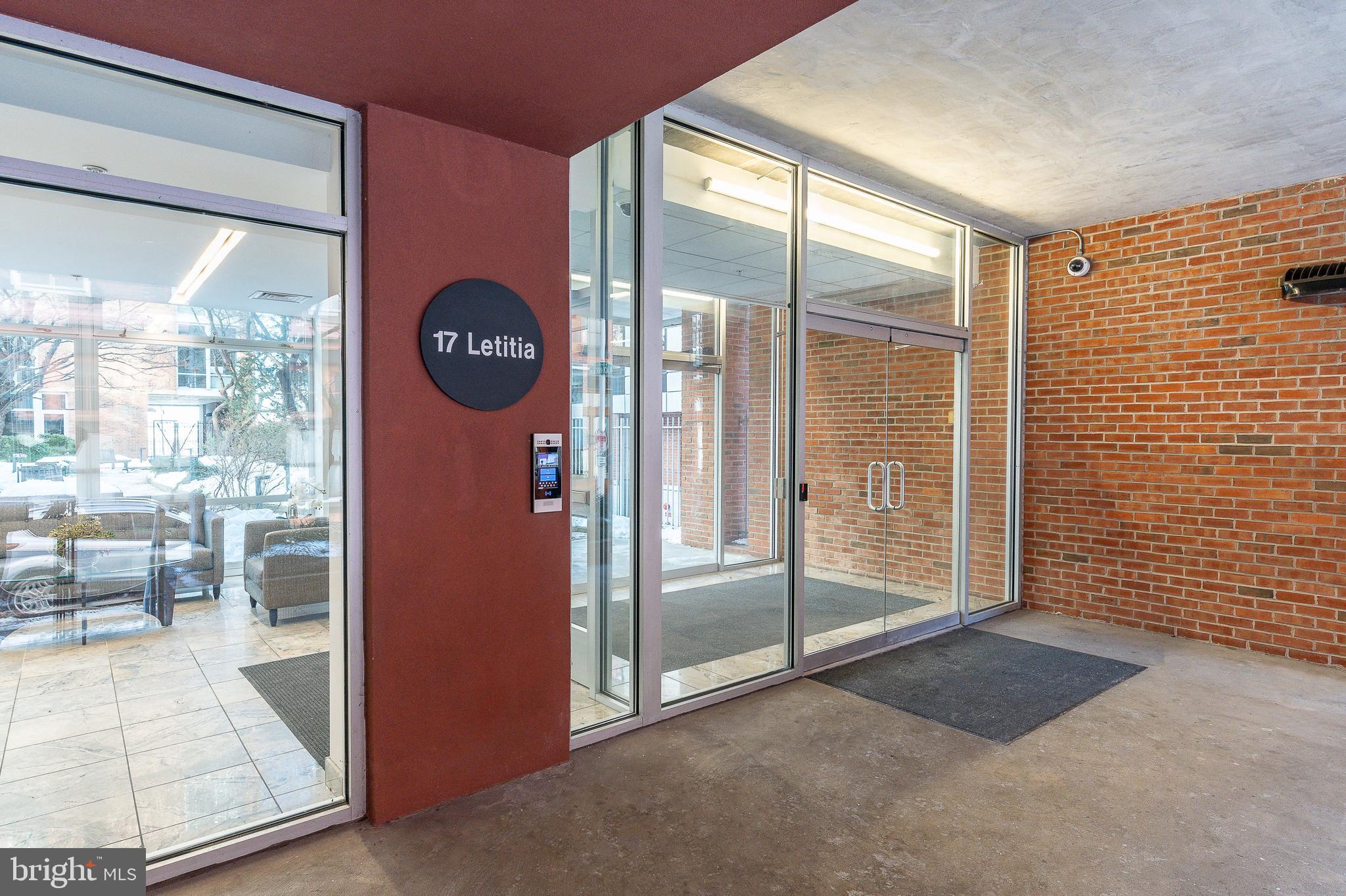 22 S FRONT STREET 207