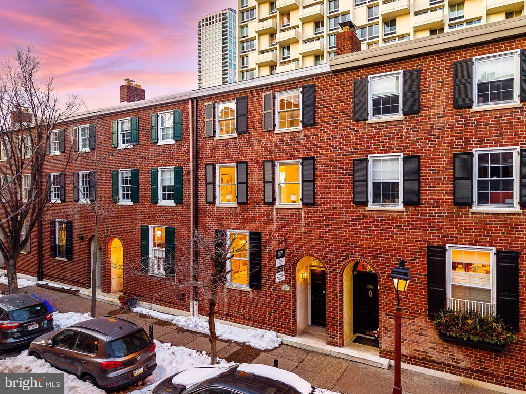 621 SPRUCE STREET