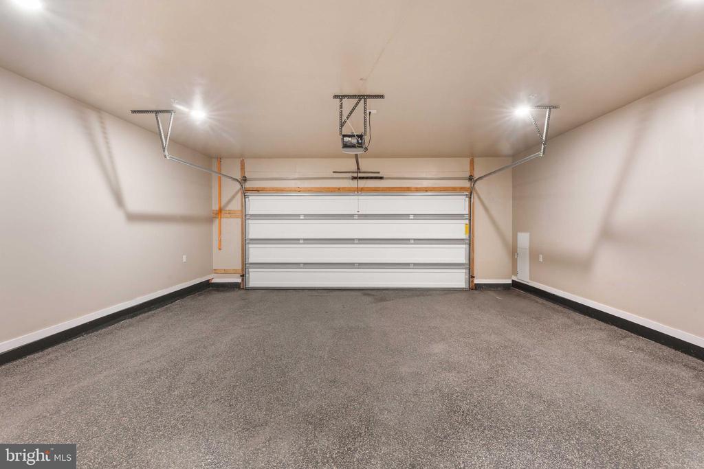 3208 PARKVIEW WALK