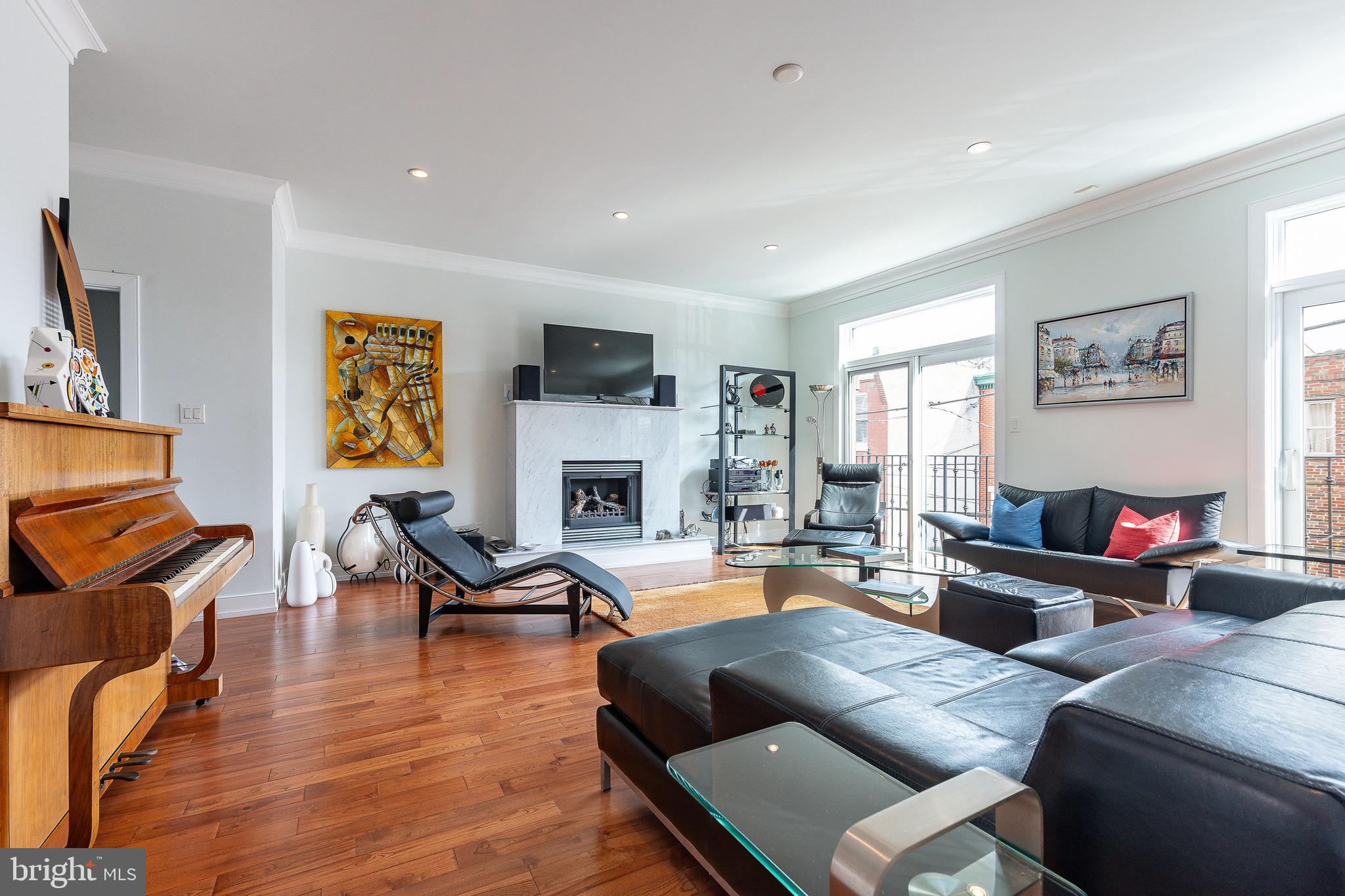 752 S DORRANCE STREET