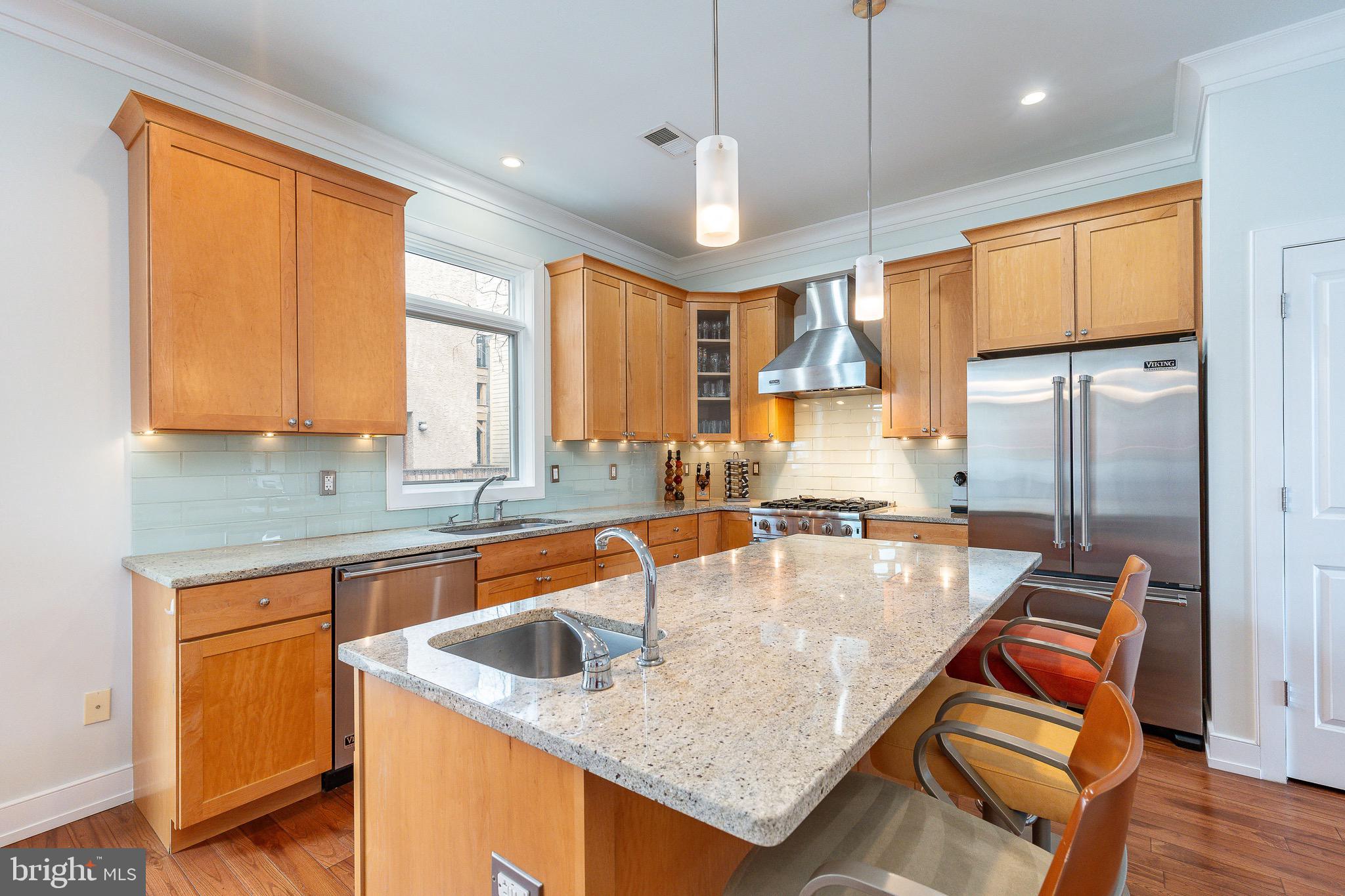 752 S DORRANCE STREET