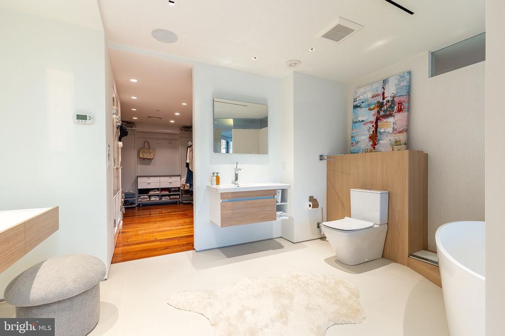 210 W RITTENHOUSE SQUARE 2106-07
