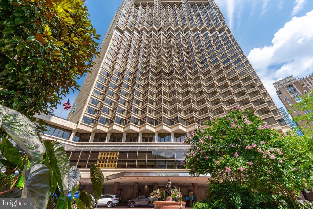210 W RITTENHOUSE SQUARE 2106-07