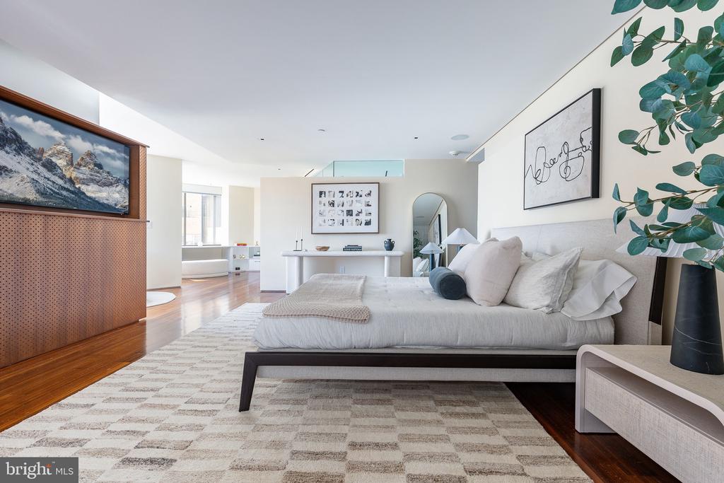 210 W RITTENHOUSE SQUARE 2106-07