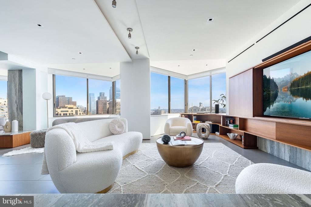 210 W RITTENHOUSE SQUARE 2106-07